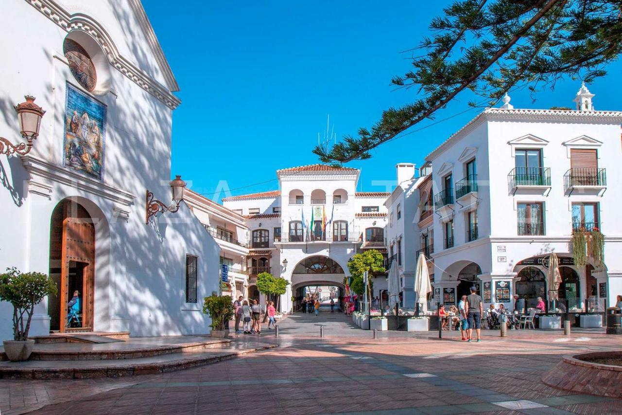 Spectacular Sea Views From Solana 5 Street, Nerja Apartment Exterior photo